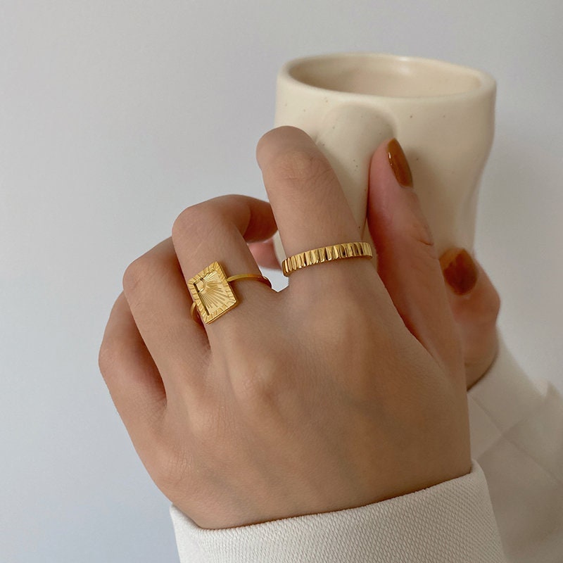 Gold Sunbeam Ring Gold Filled Ring Tarot Ring Bridesmaid Gift Starburst Ring MIDI Ring Boho Ring Best Friend Gift Gold Celestial Ring