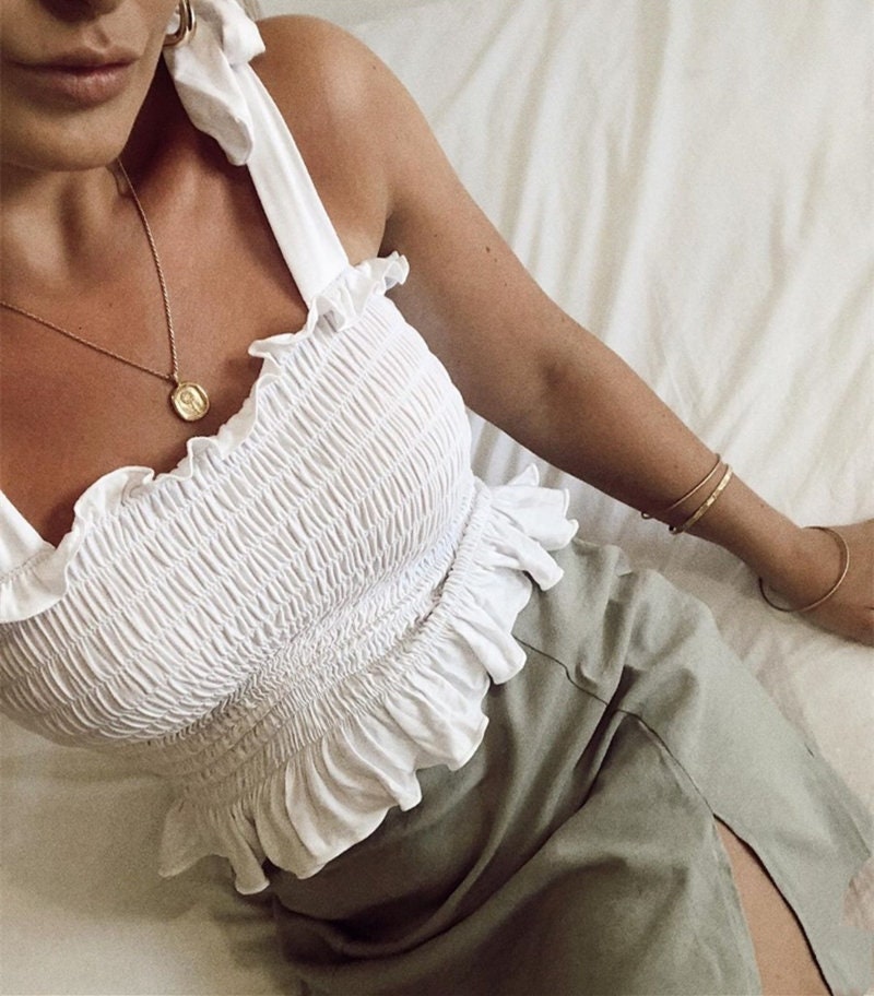 Gold Sunflower Oval Necklace, 18k Gold Plated Sunflower Jewelry, Flower Jewellery, rope chain necklace, Nature Inspired Floral Tag Necklace