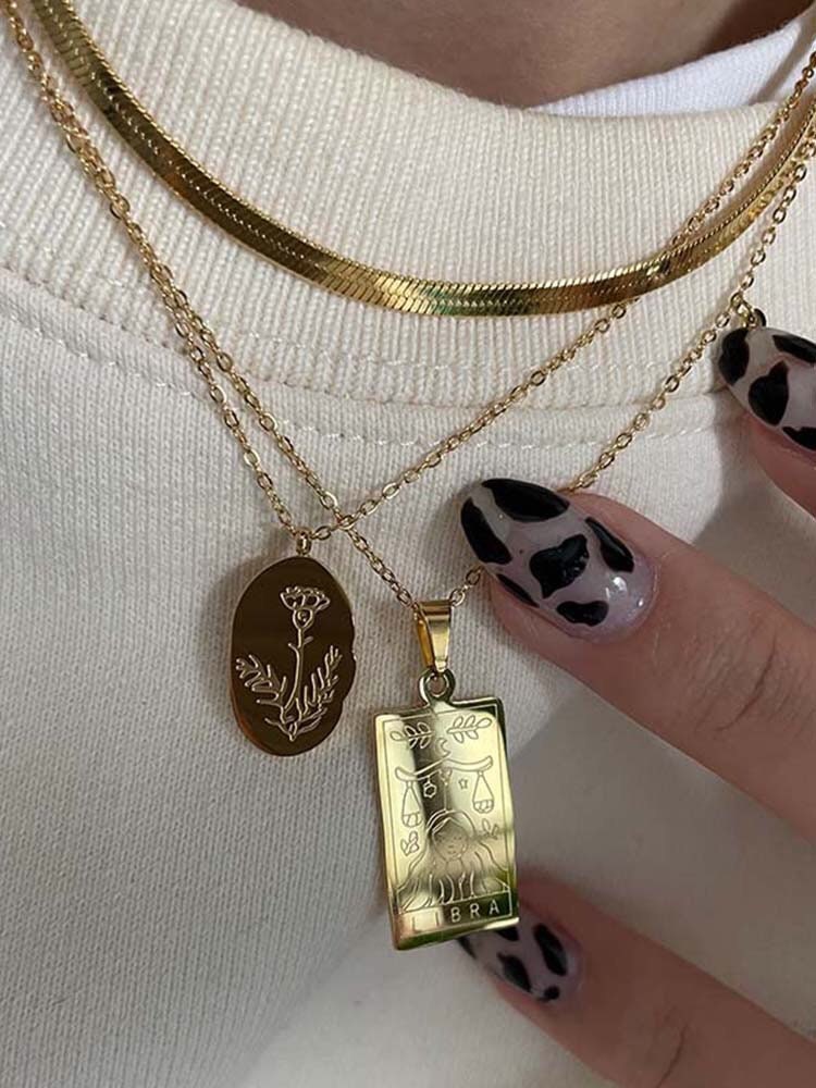 Personalized Birth Flower Necklace, Mother's Day Gift Gold Birth Month Flower necklace gift, birthday gift necklace birthflower gift pendant