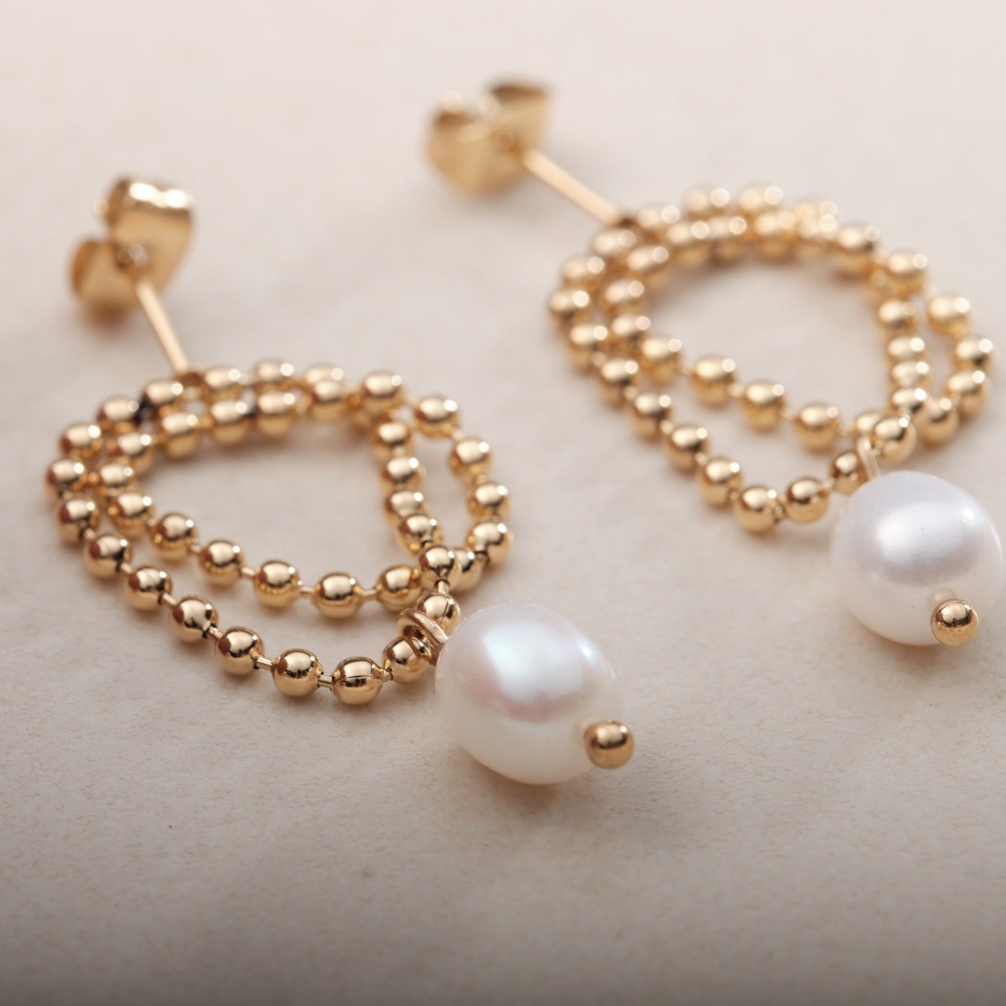 Freshwater Pearl Hoop Earrings, Pearl Drop Jewelry, Bridesmaid Gift, Pearl Dangle Hoop Pearl Earrings,Dainty Hoops,Huggie Hoop Earrings