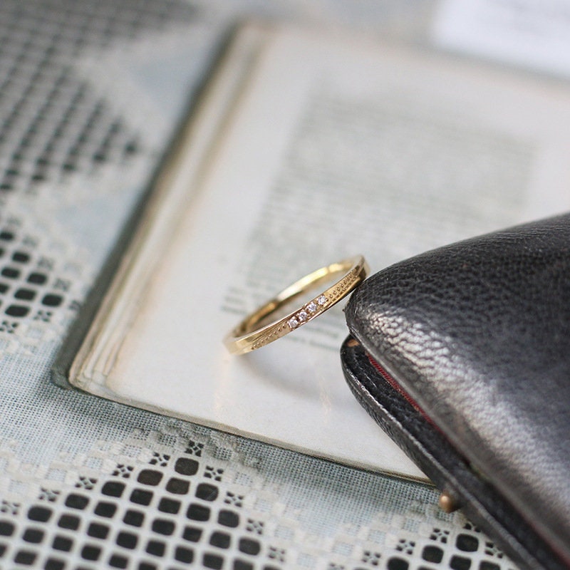 Minimalist CZ Ring, Dainty CZ Ring, Dainty Ring, Thin Ring, Minimalist Ring, Women's Ring, Simple Ring, Stacking Ring, Gold Ring, zirconia