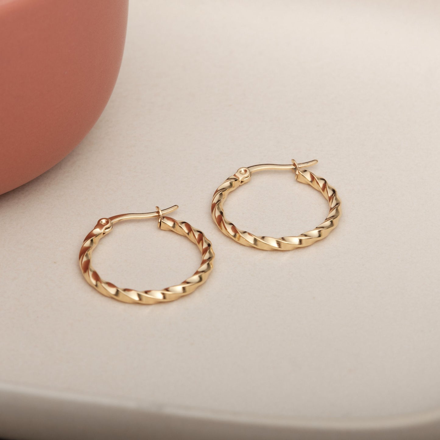 18K Gold Twisted Hoop, 18k Gold Plated Hoops, Gold Twisted Hoop, Gold Hoop Earrings, Dainty Minimalist Hoops, Gold Hoops Twisted Earrings