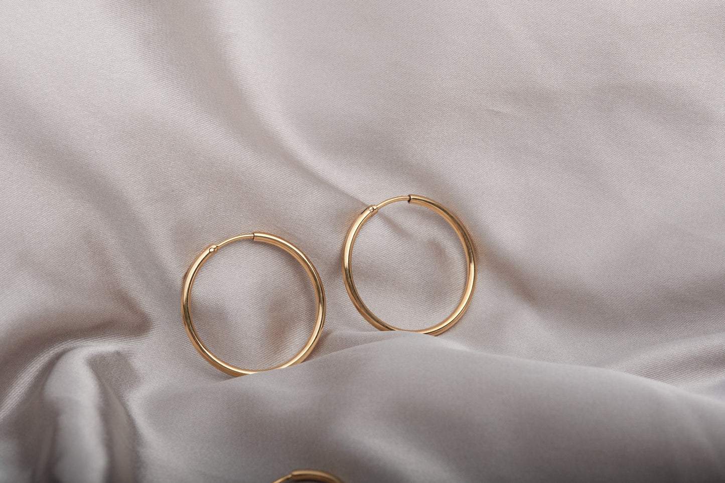 Dainty Gold Hoop Earrings 18K Gold PVD Minimalist Design Daily Jewelry Unique Gift for Mom and Friends Thin Hoops Bridesmaid Gift
