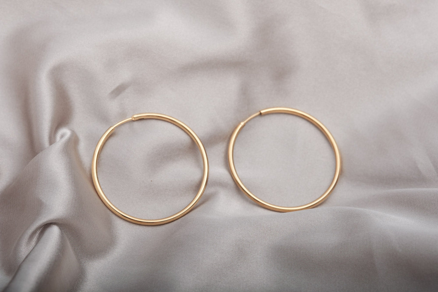 Dainty Gold Hoop Earrings 18K Gold PVD Minimalist Design Daily Jewelry Unique Gift for Mom and Friends Thin Hoops Bridesmaid Gift