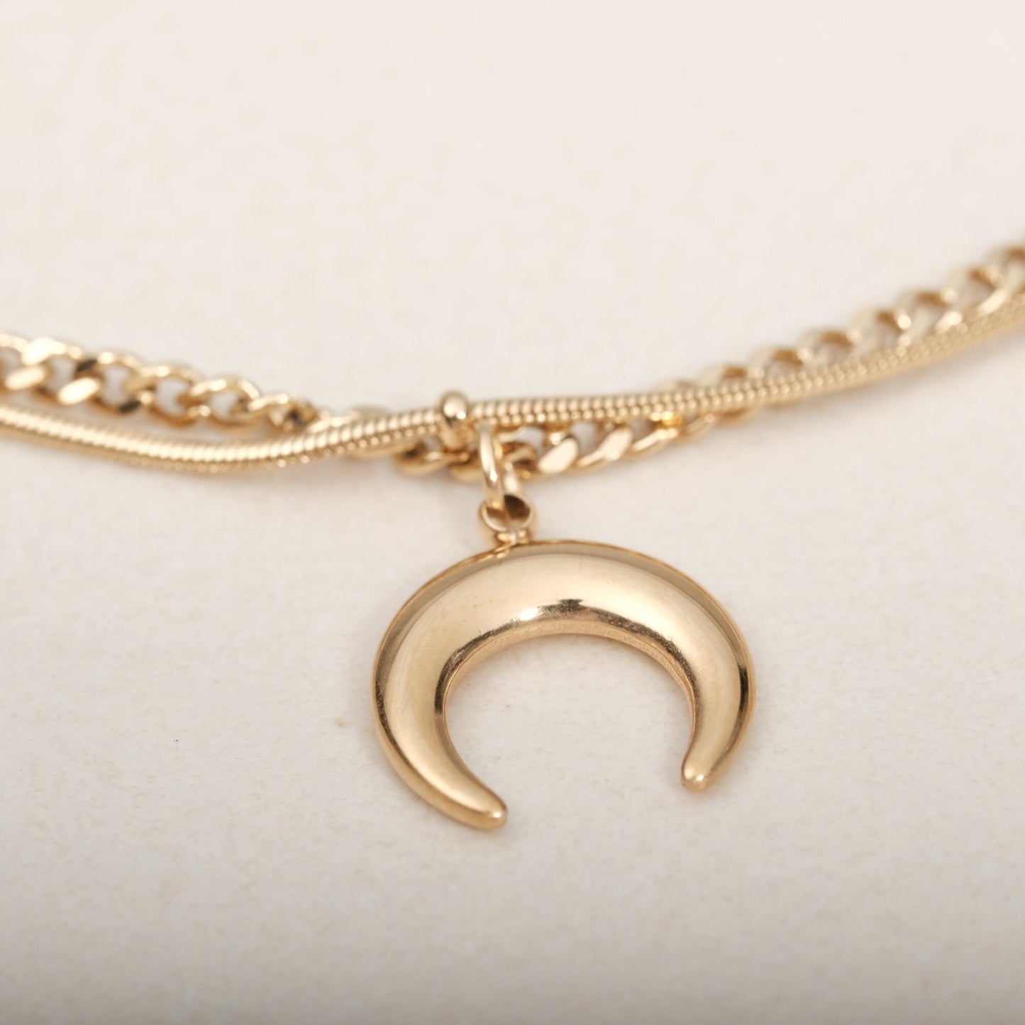 Star, Moon and Sun 18K Gold Layered Bracelet Dainty Minimalistic Stacking Bracelet. Layering Bracelet. Mother Daughter Sun Moon Star