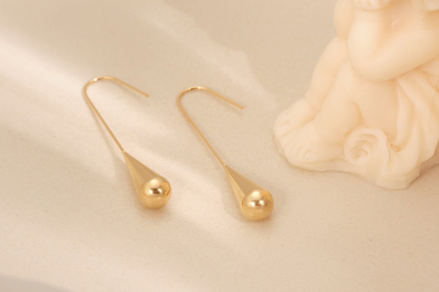 18K Gold PVD Coating Dainty Water drop earrings, Gold drop earrings, Gold Dangle Drop Earrings, Simple Teardrop earrings, Gold Hook earrings