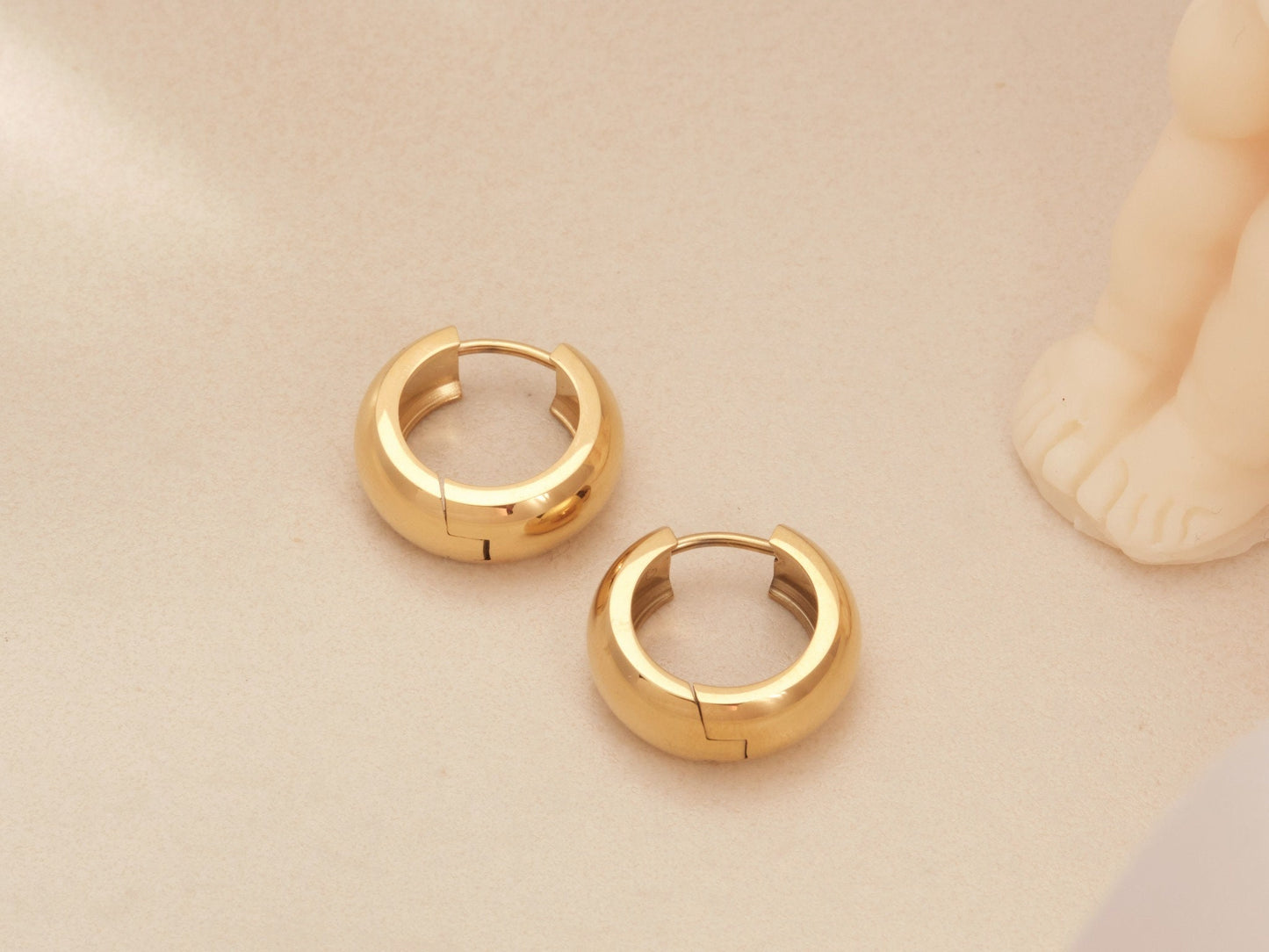 Gold hoop earring hypoallergenic, gold hoop earrings, thick hoop earrings, Gold Huggie Hoop Earrings, chunky Huggie, WATERPROOF hoops