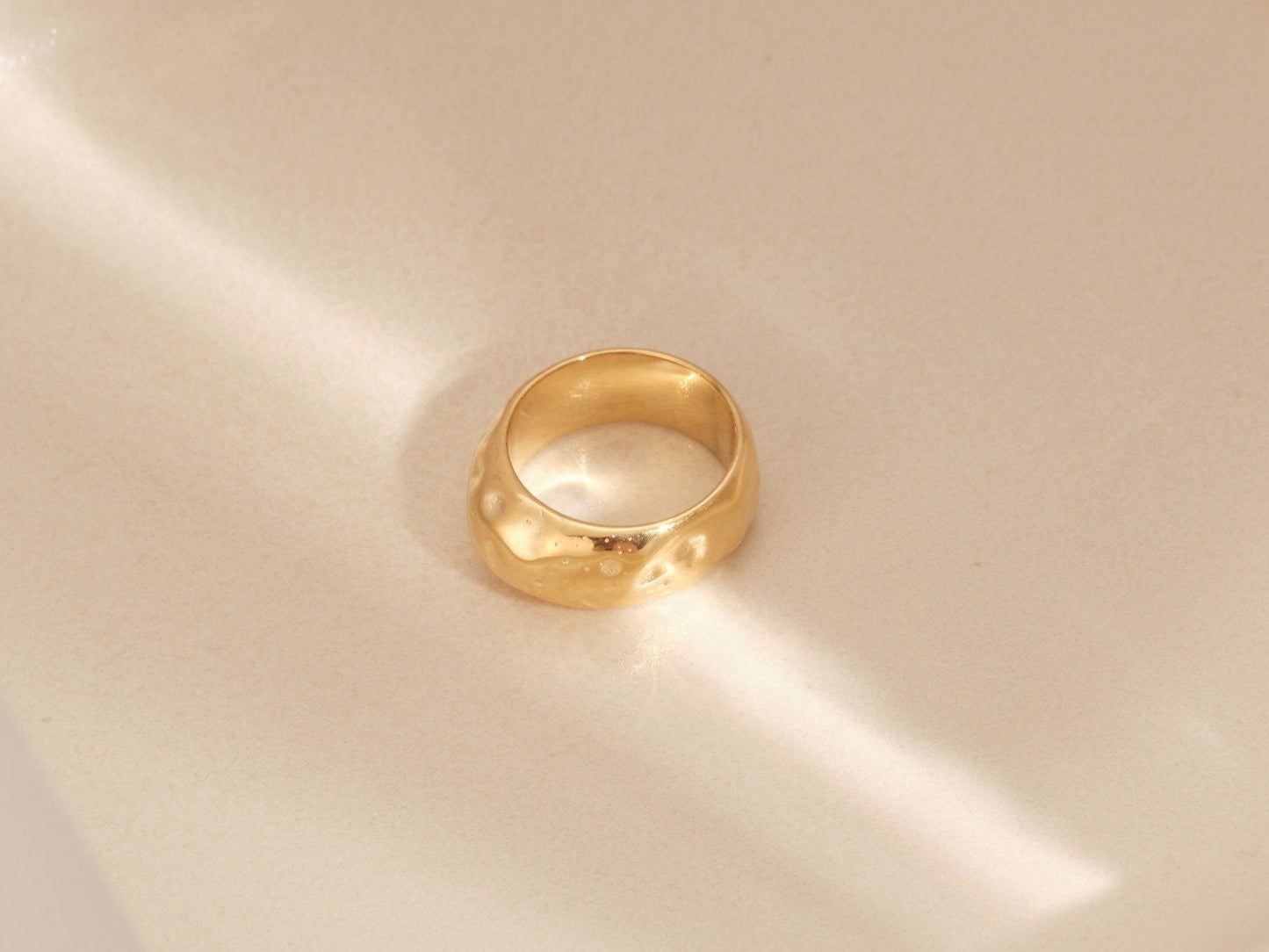 Gold Chunky Ring, Crater Dent Ring, Gold Hammered Ring, Gold Pearl Ring, Statement Ring, Thick Ring, WATEPROOF Ring, Stylist Ring, Gift Ring