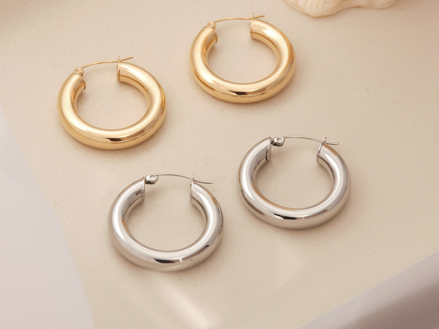 Chunky Gold Hoops,Chunky Hoops, Silver Hoop Earrings,Light Weight Hoops,Tube Hoops, Thick Hoops, Medium Hoop Earrings EXRRA THIN POST