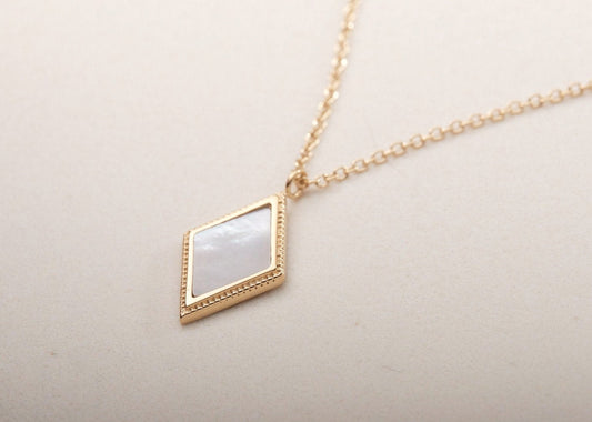 Diamond shape natural mother of Pearl Necklace, Gold Necklace, Gold Vintage Necklace, Vintage Mother of Pearl Necklace, WATERPROOF