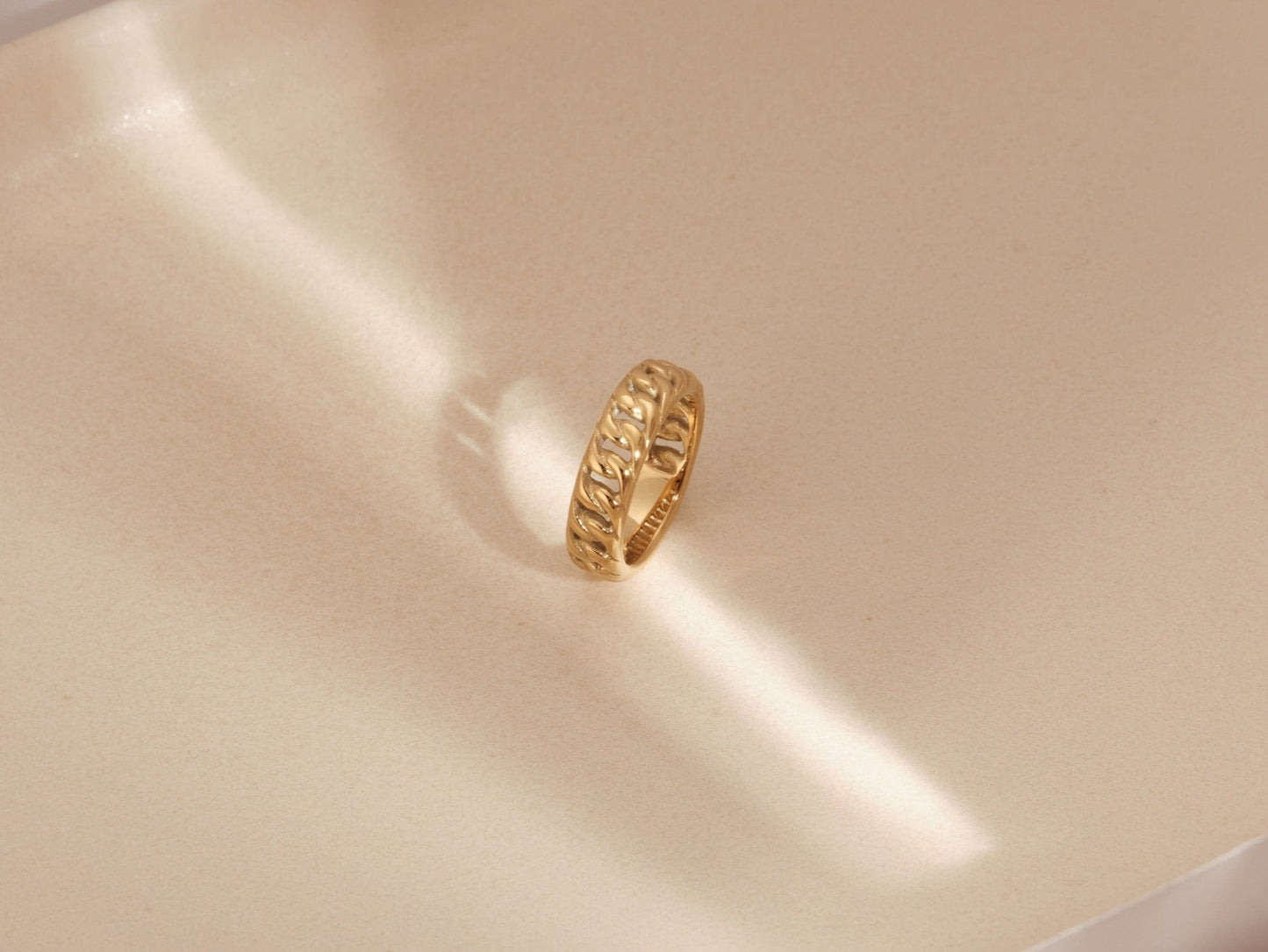 Gold Chain Ring, Gold Stacking Ring, Thick Chain Ring, Curb Chain Ring, Statement Ring, Cuban Link Ring, Cuban Chain Ring, Minimalist Ring