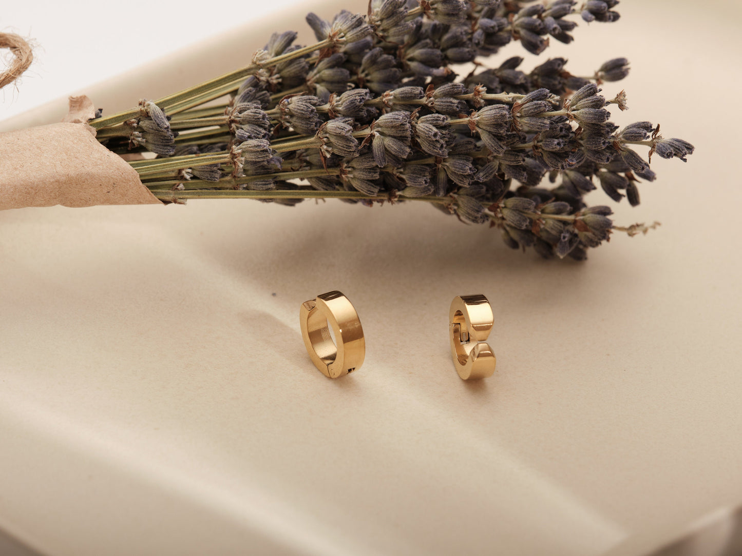 Ear Cuff Earrings-Clip On Huggie Hoop Earring Hoop Earrings-Thick Ear Cuff-Ear Clips-Non Piercing Earrings-Clip On Earrings Cuff-Hipster