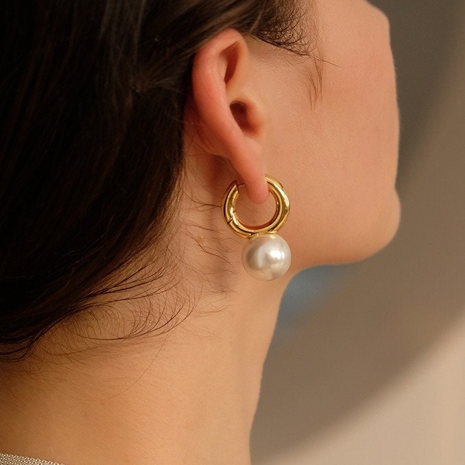 18K Gold Large Pearl Earrings, Simulated large Pearl Drop Earrings, chunky Pearl Huggies, Thick Huggies with Round Pearl Hoop Earring Gift