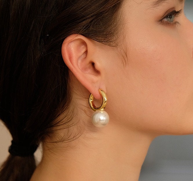 18K Gold Large Pearl Earrings, Simulated large Pearl Drop Earrings, chunky Pearl Huggies, Thick Huggies with Round Pearl Hoop Earring Gift