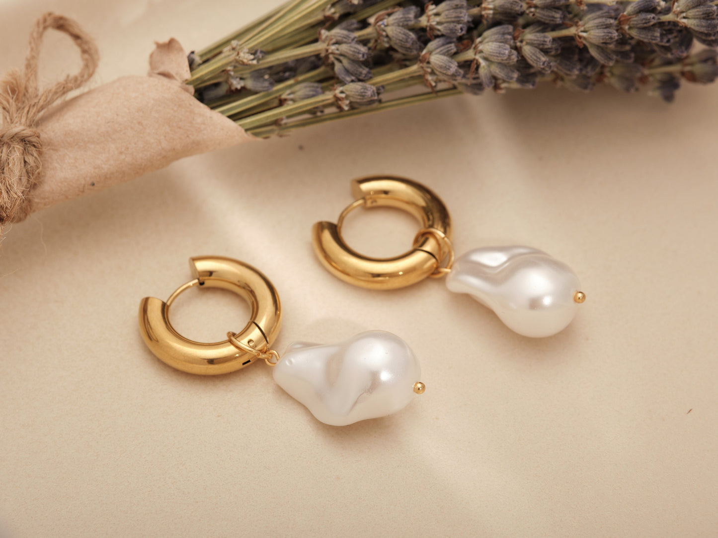 Pearl Hoop Earring Bridal Jewelry Gold Hoop Earrings Baroque Pearl Earrings Gold Hoops Minimalist Jewelry Bridesmaids Gift Set WATERPROOF