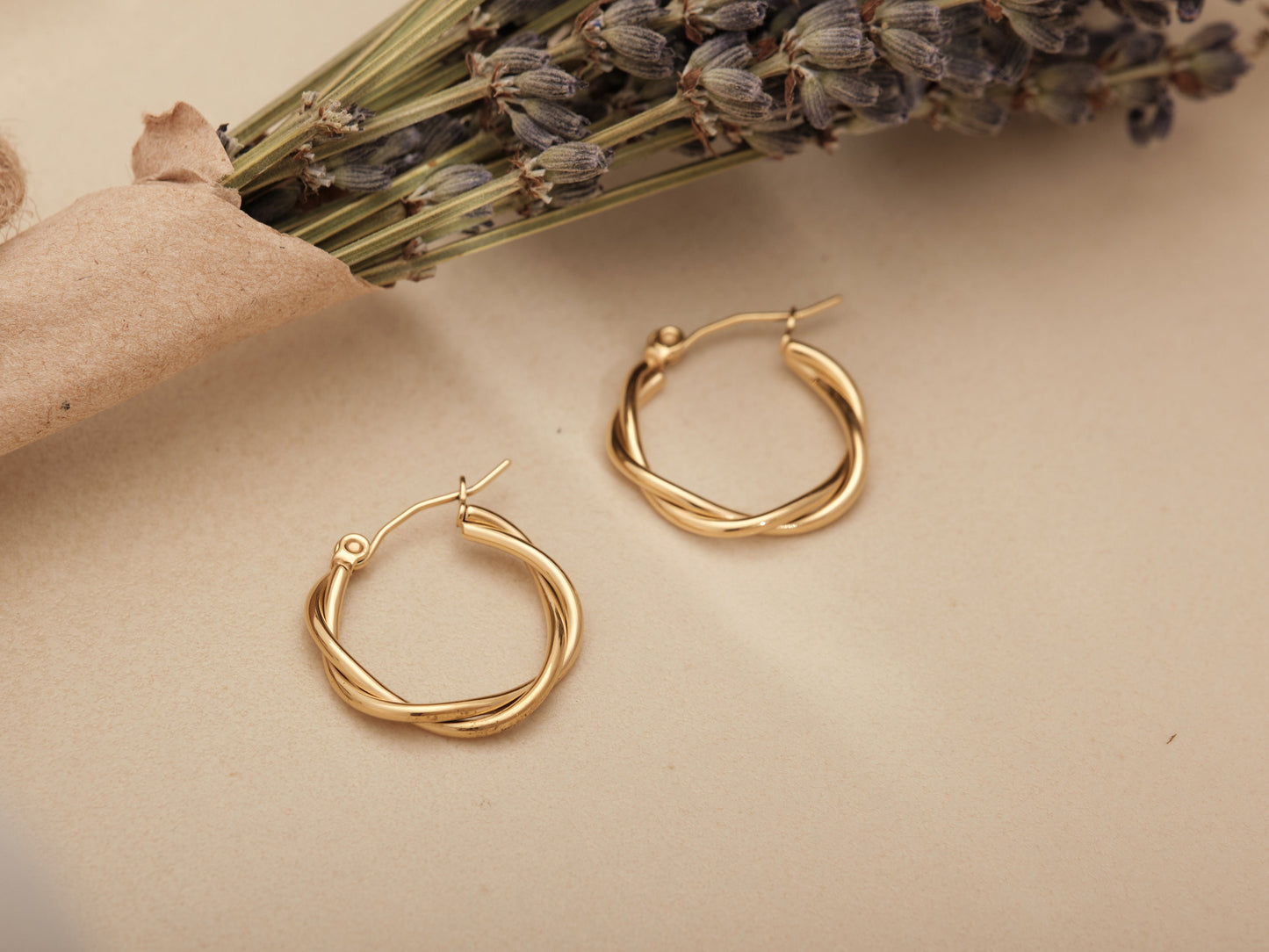 Twist Gold Hoops 18k Gold Hoop Earrings Slightly Twisted Hoops,  Hypoallergenic, Simple Hoops, Dainty Hoops, Gold Hoops, WATERPROOF, Gift