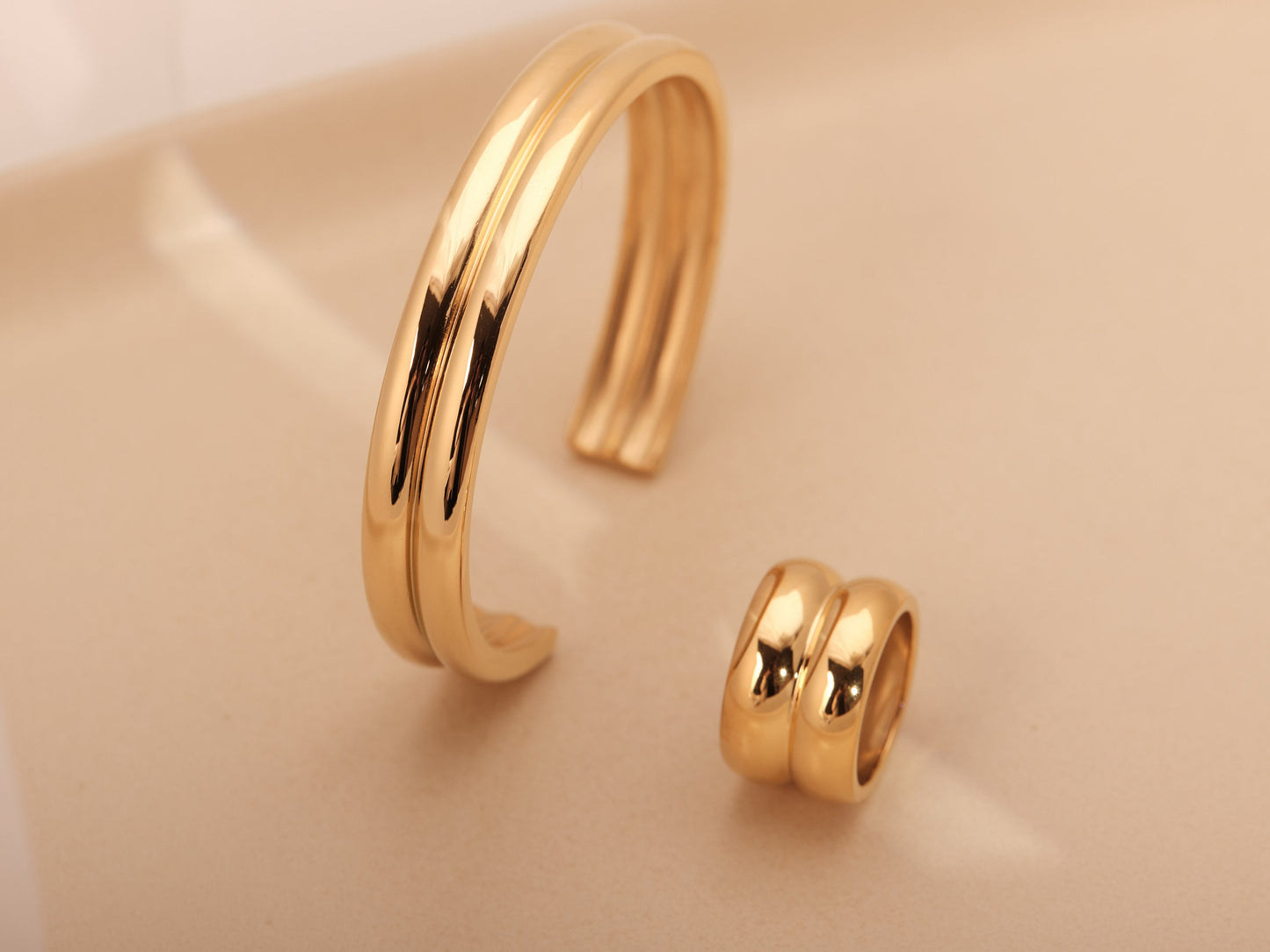 Gold Double Ring, Gold Ring, Wide Band, Thick Ring, Chunky Ring, Chic Ring, Statement Ring, Bubble Ring, Gold Trendy Ring, Cute Ring, Gift