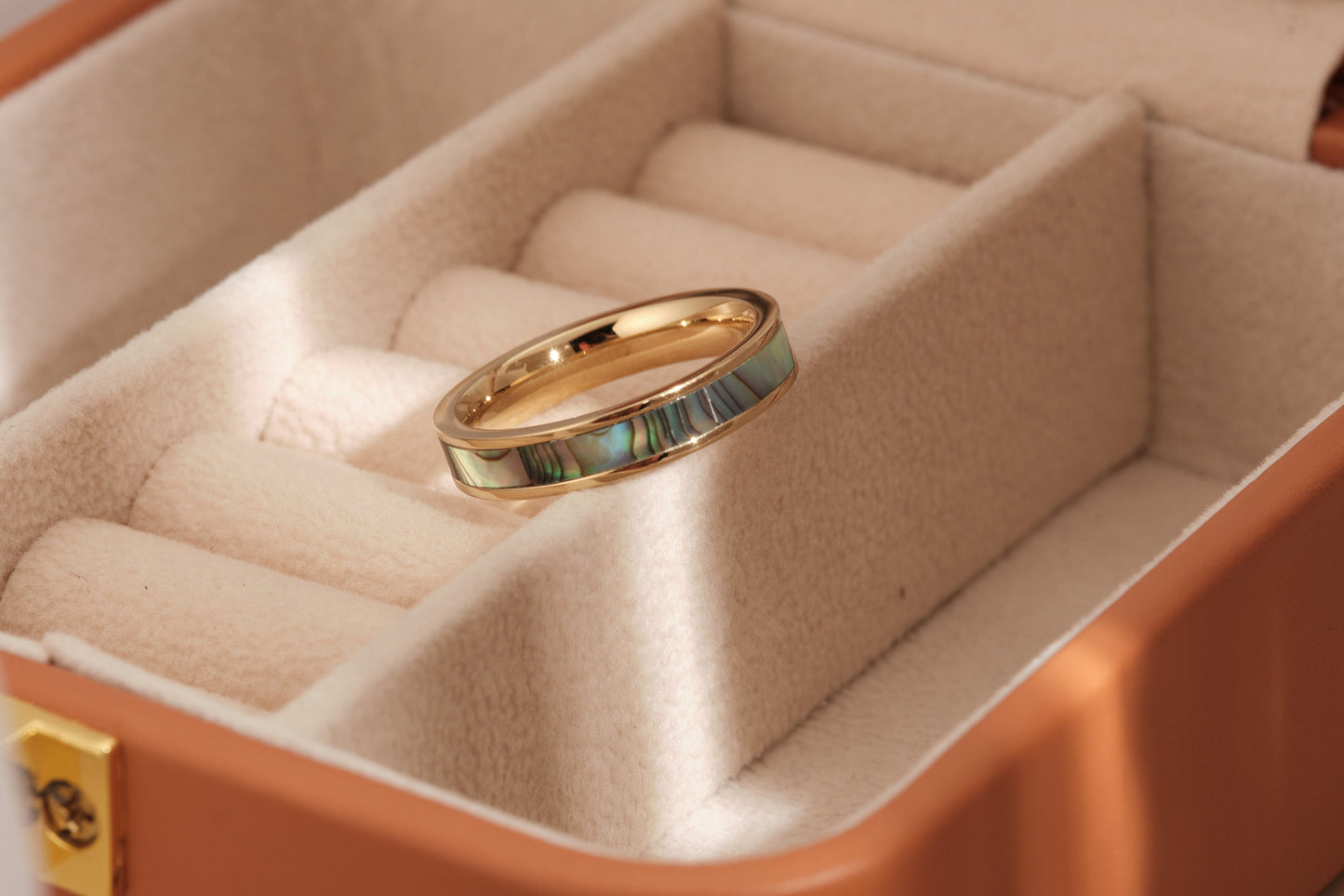 Abalone Mother of Pearl Ring, Abalone Shell Ring, Dainty Natural Ring, Gold Ring, Band Ring, Minimalist, WATERPROOF Ring,Ring gift for her