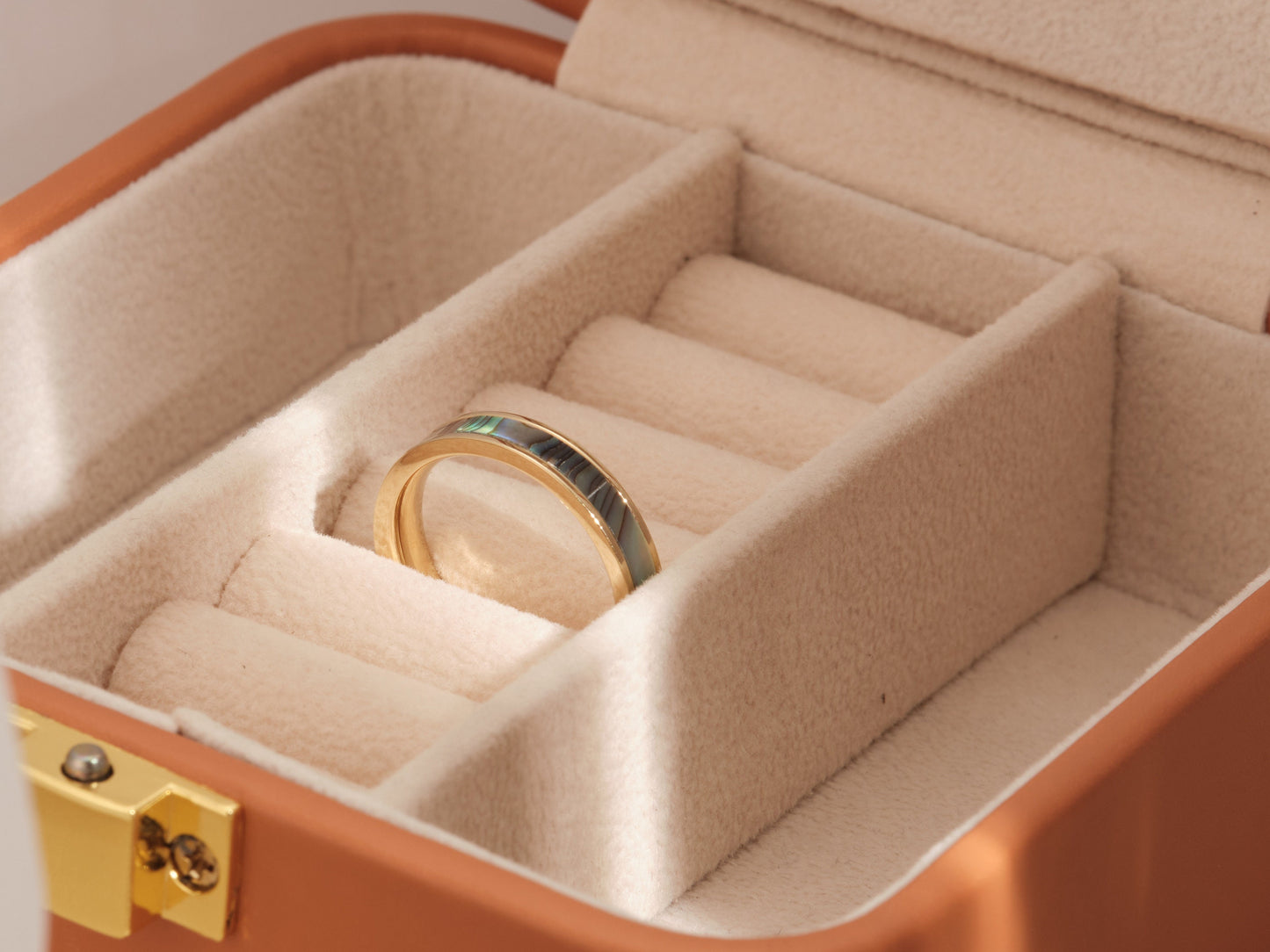 Abalone Mother of Pearl Ring, Abalone Shell Ring, Dainty Natural Ring, Gold Ring, Band Ring, Minimalist, WATERPROOF Ring,Ring gift for her