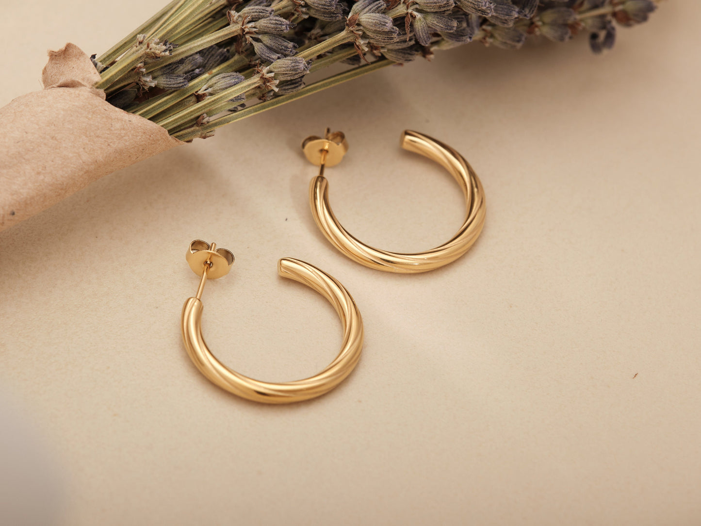 Gold Twisted Hoop, 18k Gold Twist Hoop, Twisted Earring, Gold Hoops, Gold Earrings, Gold Chunky Hoops, Gold Twisted Rope 25mm Diameter
