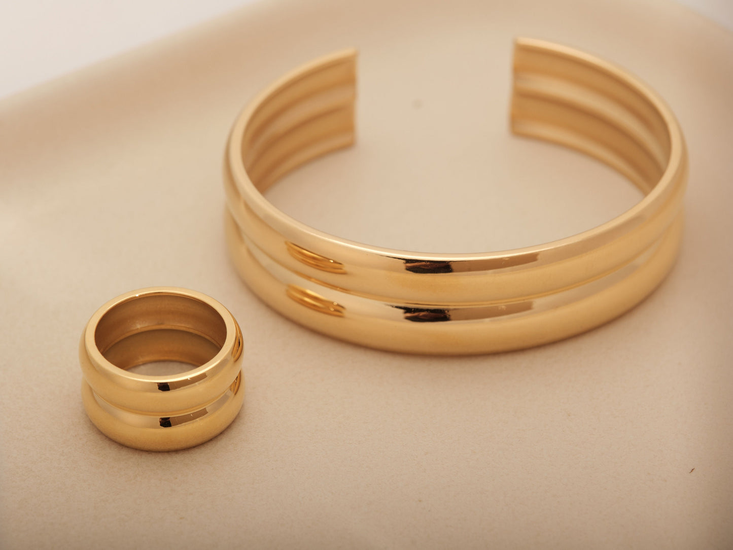 Gold Double Ring, Gold Ring, Wide Band, Thick Ring, Chunky Ring, Chic Ring, Statement Ring, Bubble Ring, Gold Trendy Ring, Cute Ring, Gift