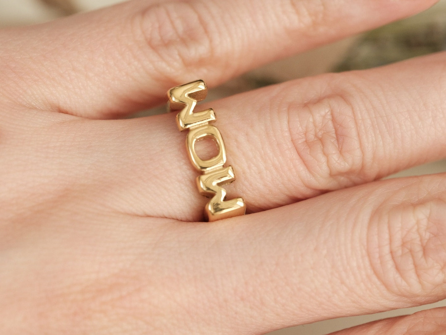 18K Gold MOM ring, Letter MOM Ring, Gold Ring, Mother's Day Gift for Mom, Mom ring Gift, First Time Mom Gift, Sister Ring Gift from Sister