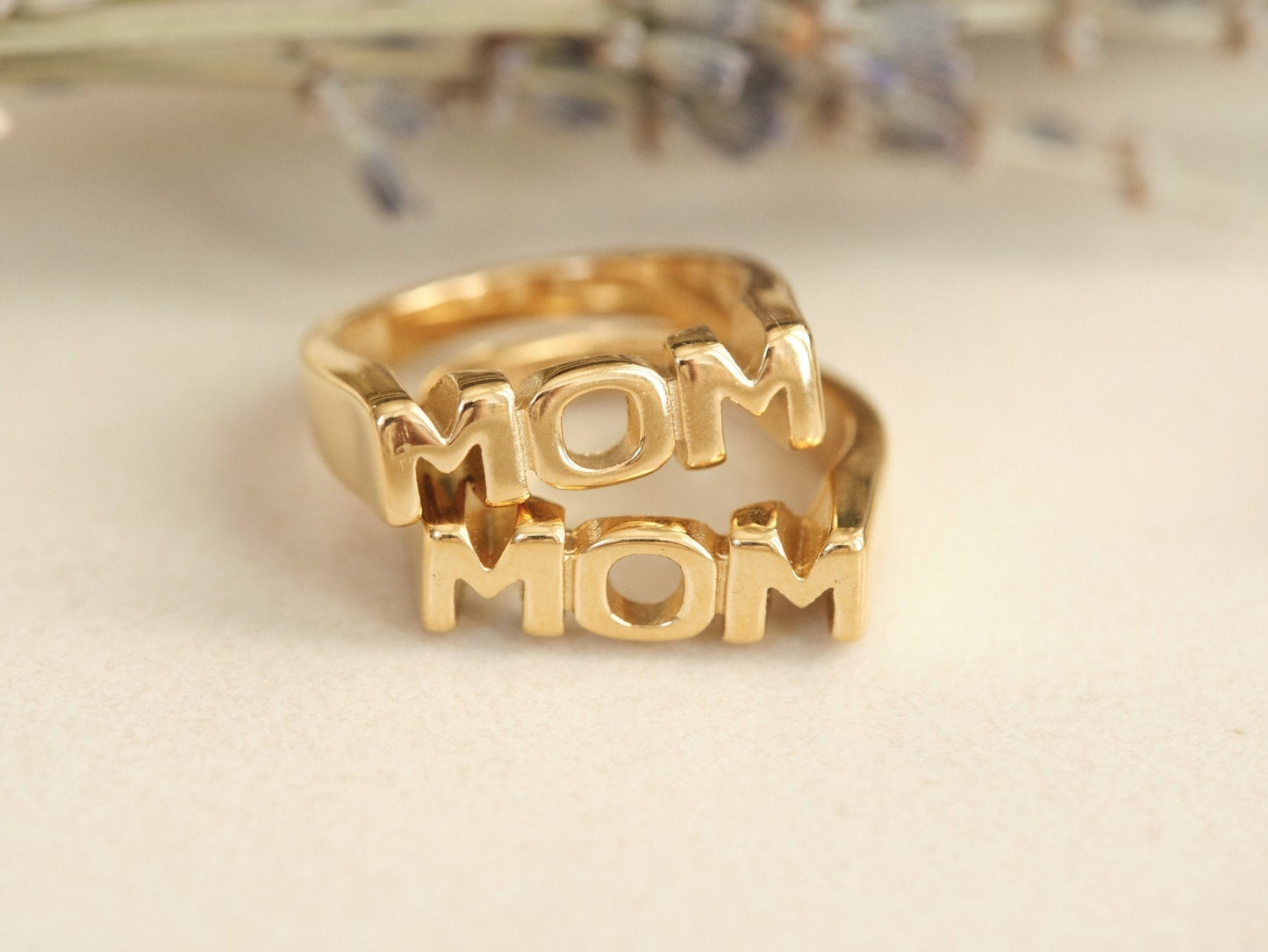 18K Gold MOM ring, Letter MOM Ring, Gold Ring, Mother's Day Gift for Mom, Mom ring Gift, First Time Mom Gift, Sister Ring Gift from Sister