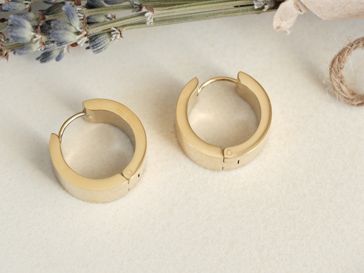 Gold Wide hoop earring hypoallergenic, gold hoop earrings, thick hoop earrings, Gold Huggie Hoop Earrings, chunky Huggie, WATERPROOF hoops