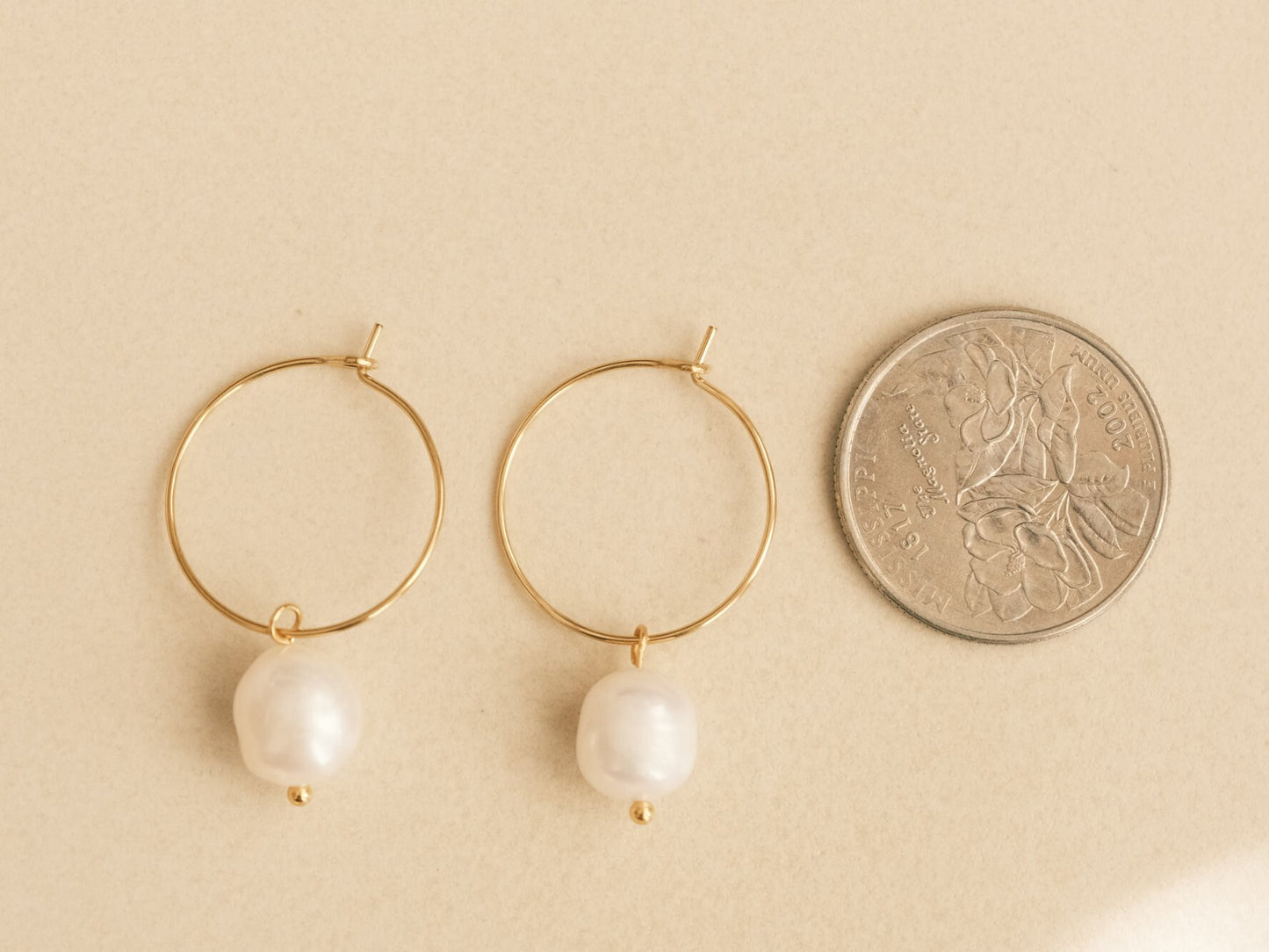 Large Pearl Hoops, Freshwater Pearl Earring, Hoop Pearl Earring, Pearl Dangling Hoops, Bridesmaids Gift, Bridal Earrings, Minimalist Hoops