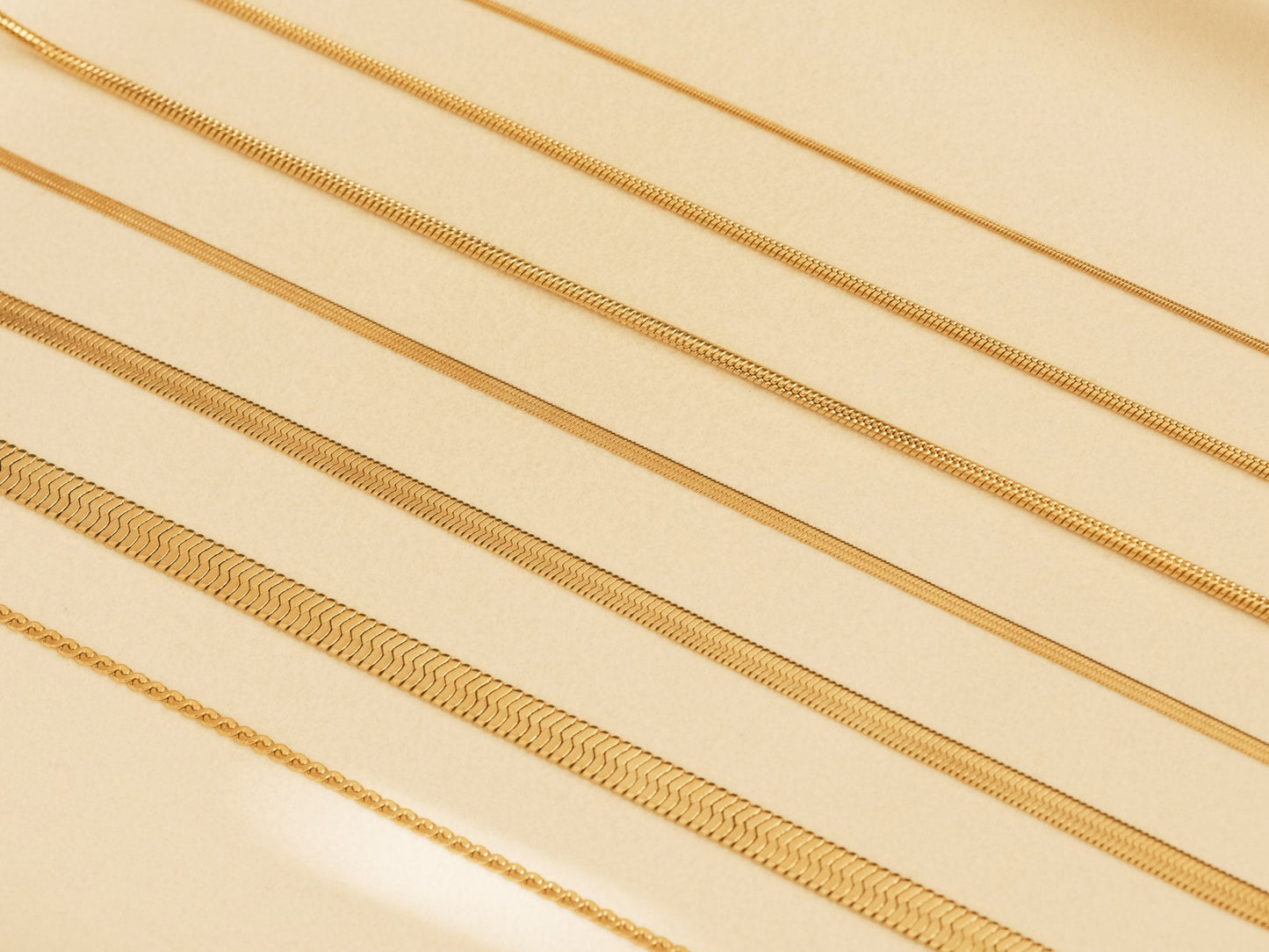 Shiny Gold Snake Chains, Gold Choker, Wide Snake Chains, Herringbone Chains, Snake Choker Necklace, Herringbone necklace, snake chain choker