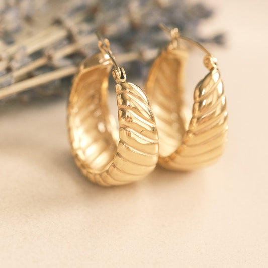 Gold Croissant Earrings, Croissant Hoops, Chunky Hoops, Twisted Hoops, Gold Thick Hoops, Hoop Earrings, Gold Earring, Statement Earring