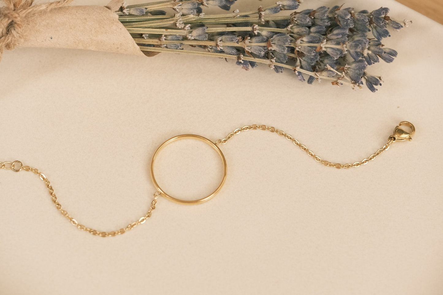 Gold Eternal Circle Bracelet, Gold Bracelet, Large Circle Bracelet, Dainty Bracelet, Gold Bracelet Gift, Bracelet Gift for Daughter from Mom