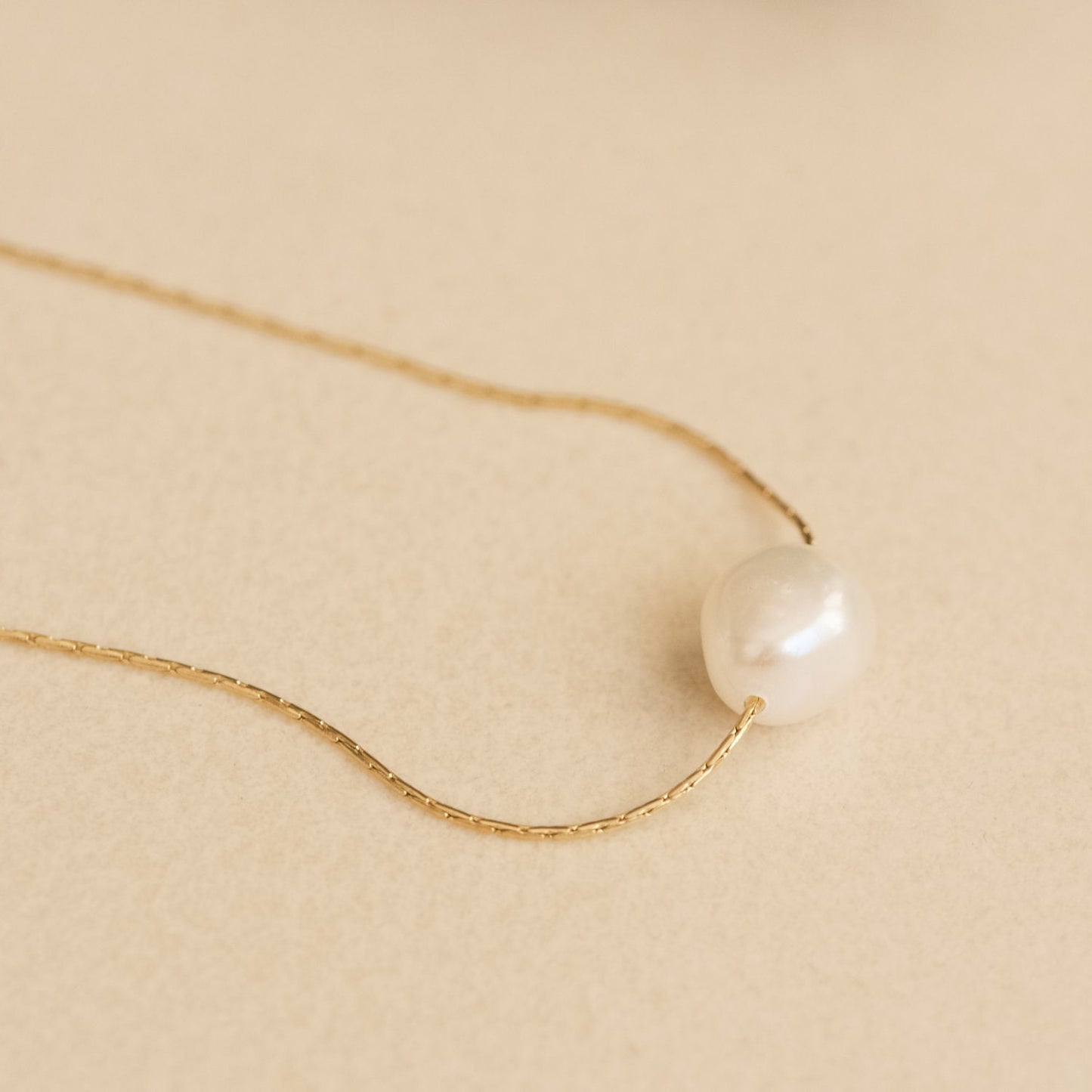 Single Baroque Freshwater Pearl Necklace, Extra Thin Snake Chain, Floating Diamond Crystal Necklace, 18K Gold PVD Necklace, Dainty Necklace