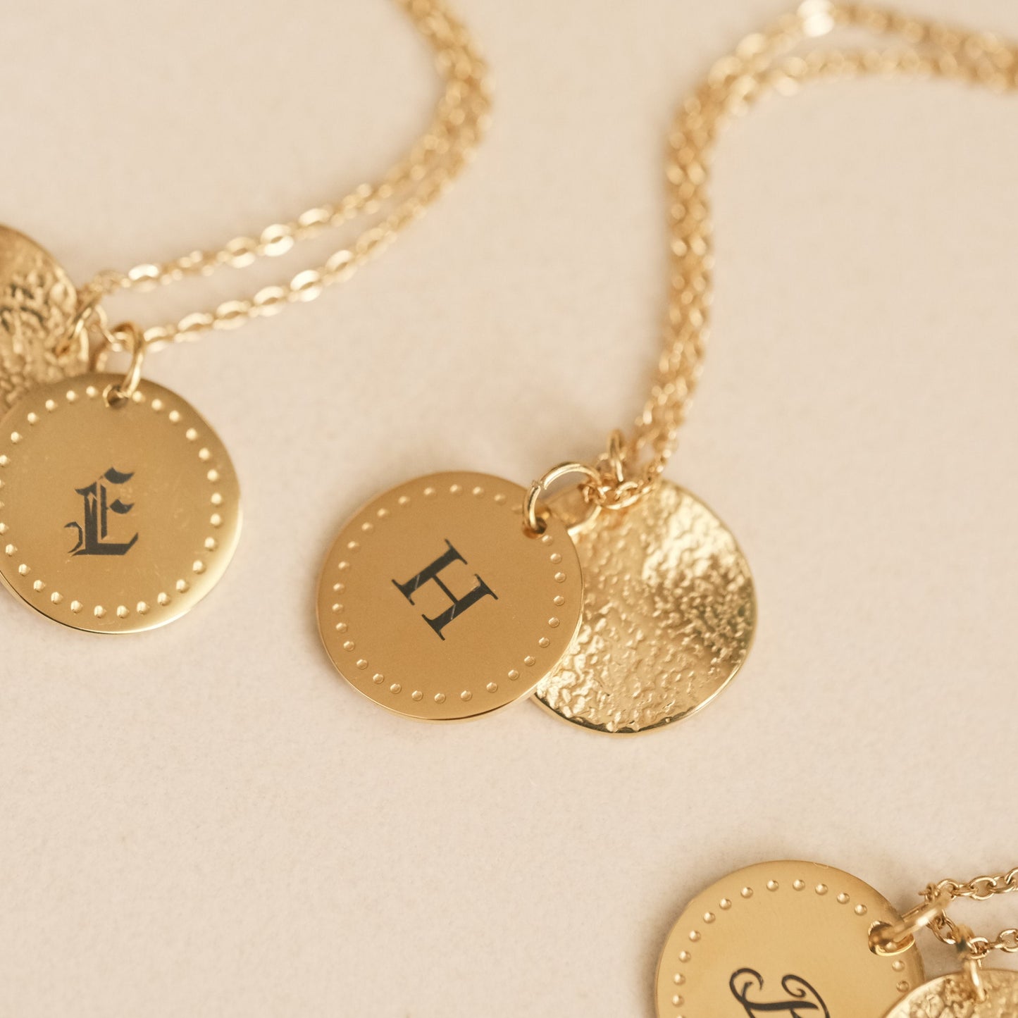 18K Gold PVD Engraved Disc Necklace, Personalised Circle, Name Plate Necklace, Custom Name, Children Initial Necklace, Circle Tag Necklace