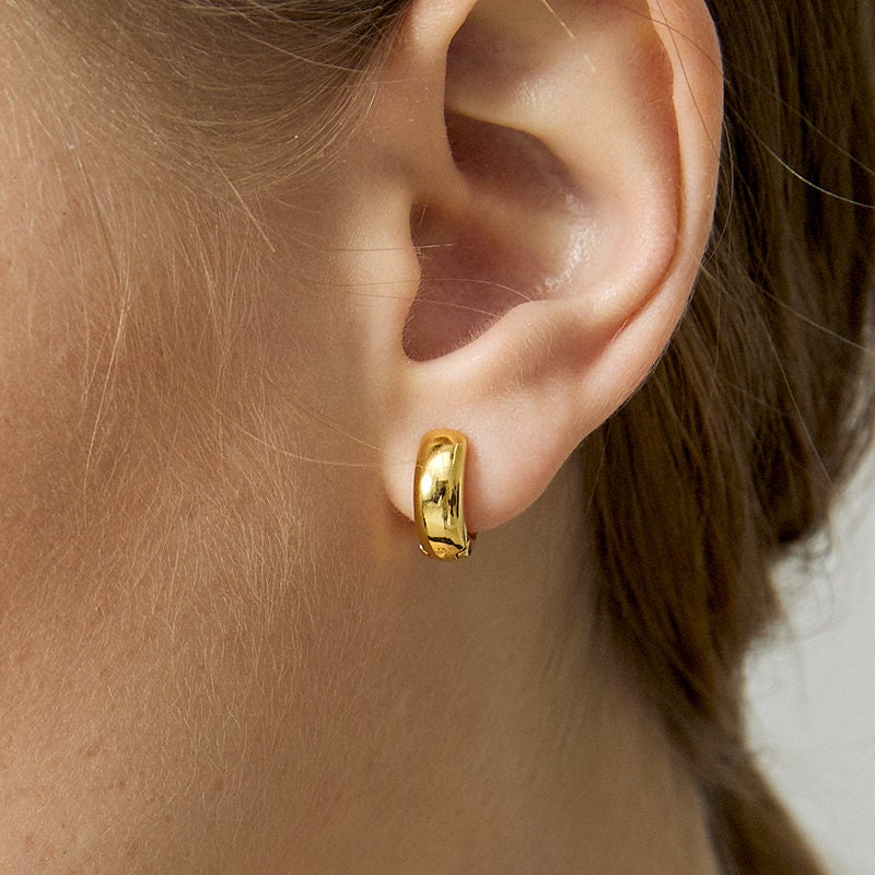 Gold hoop earring hypoallergenic, gold hoop earrings, thick hoop earrings, Gold Huggie Hoop Earrings, chunky Huggie, WATERPROOF hoops