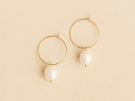Large Pearl Hoops, Freshwater Pearl Earring, Hoop Pearl Earring, Pearl Dangling Hoops, Bridesmaids Gift, Bridal Earrings, Minimalist Hoops
